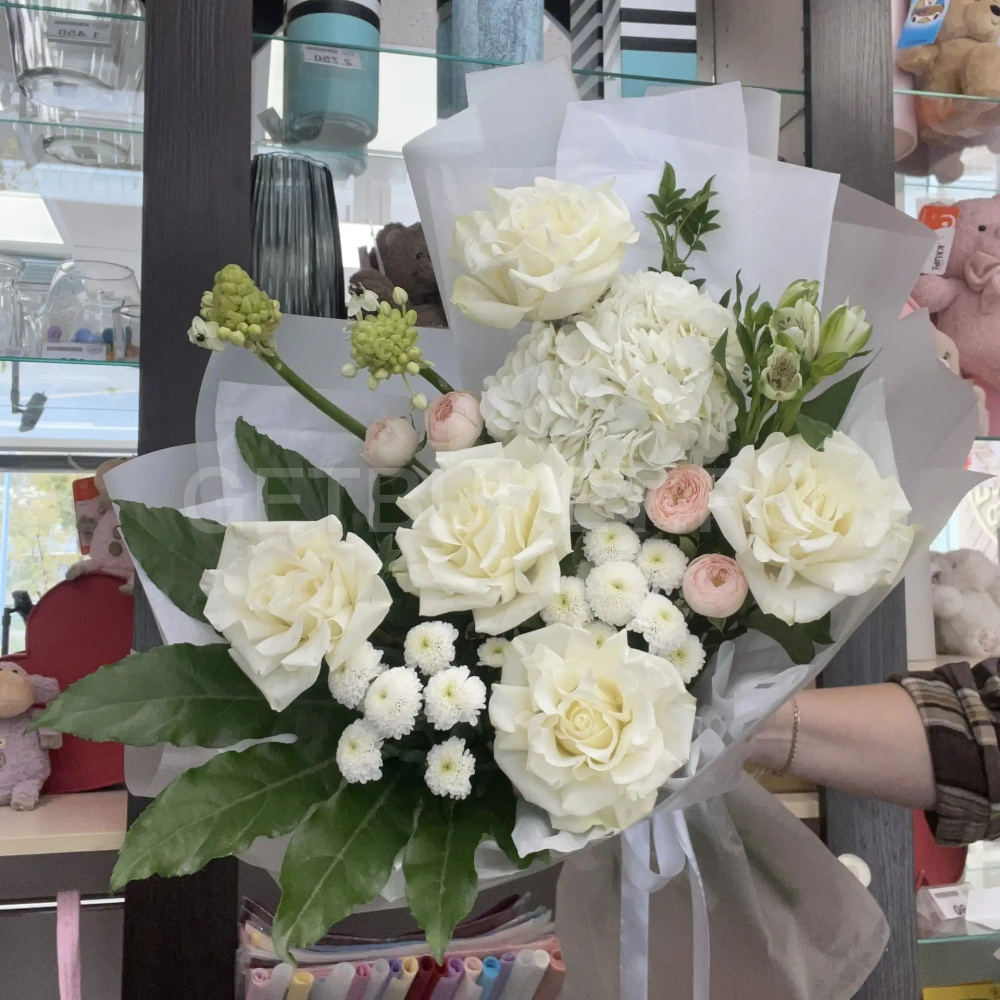 246652 Букет из роз, орнитогалума и альстромерии 