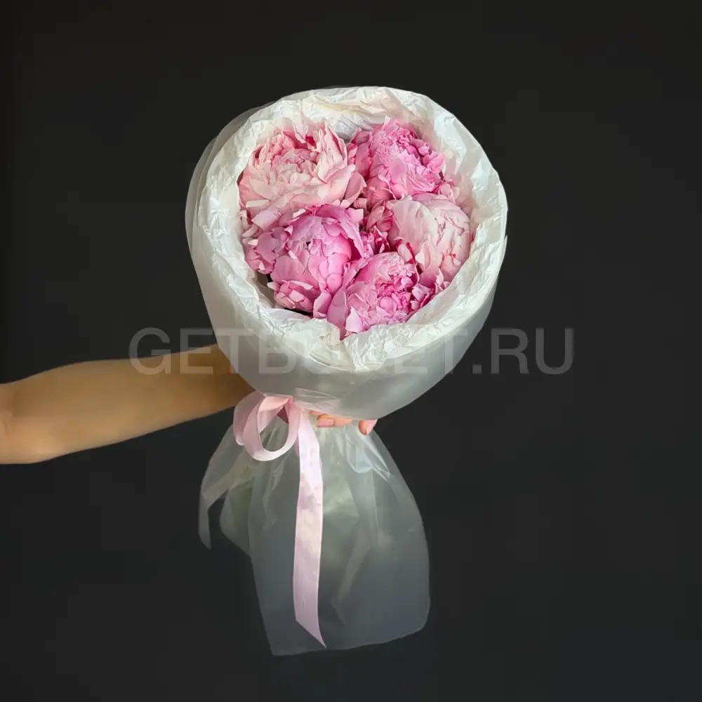 237710 Букет из 5 нежно-розовых пионов