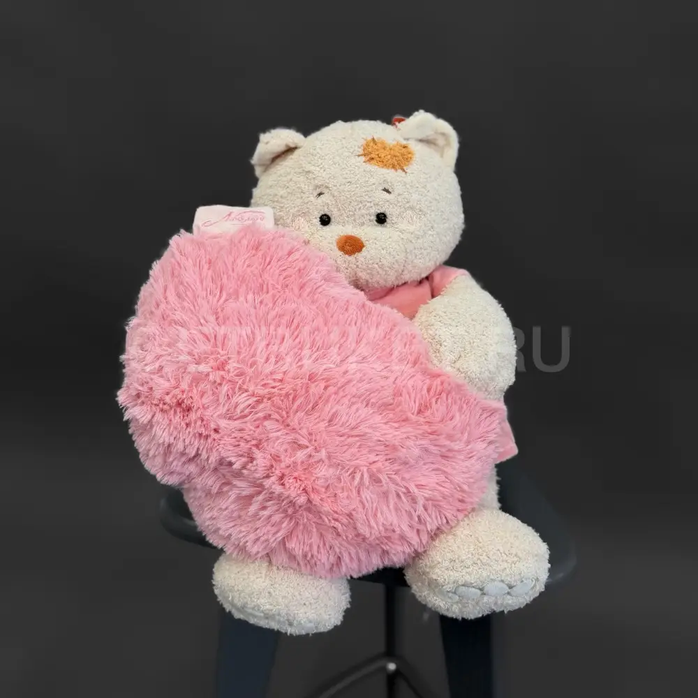 226848 Мягкая игрушка Кошка Мэри в пудровом платье с сердцем подушкой пушистой