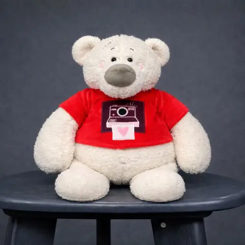 Медведь Тато в бордовой майке