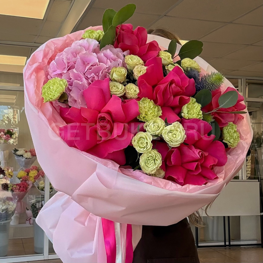 246532 Букет из роз, гвоздик и ерингиума