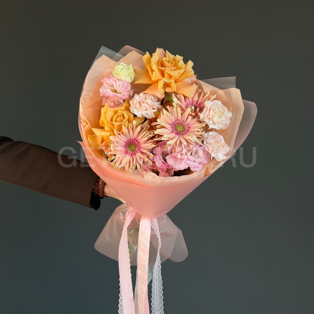 246603 Букет из гербер, роз и эустомы