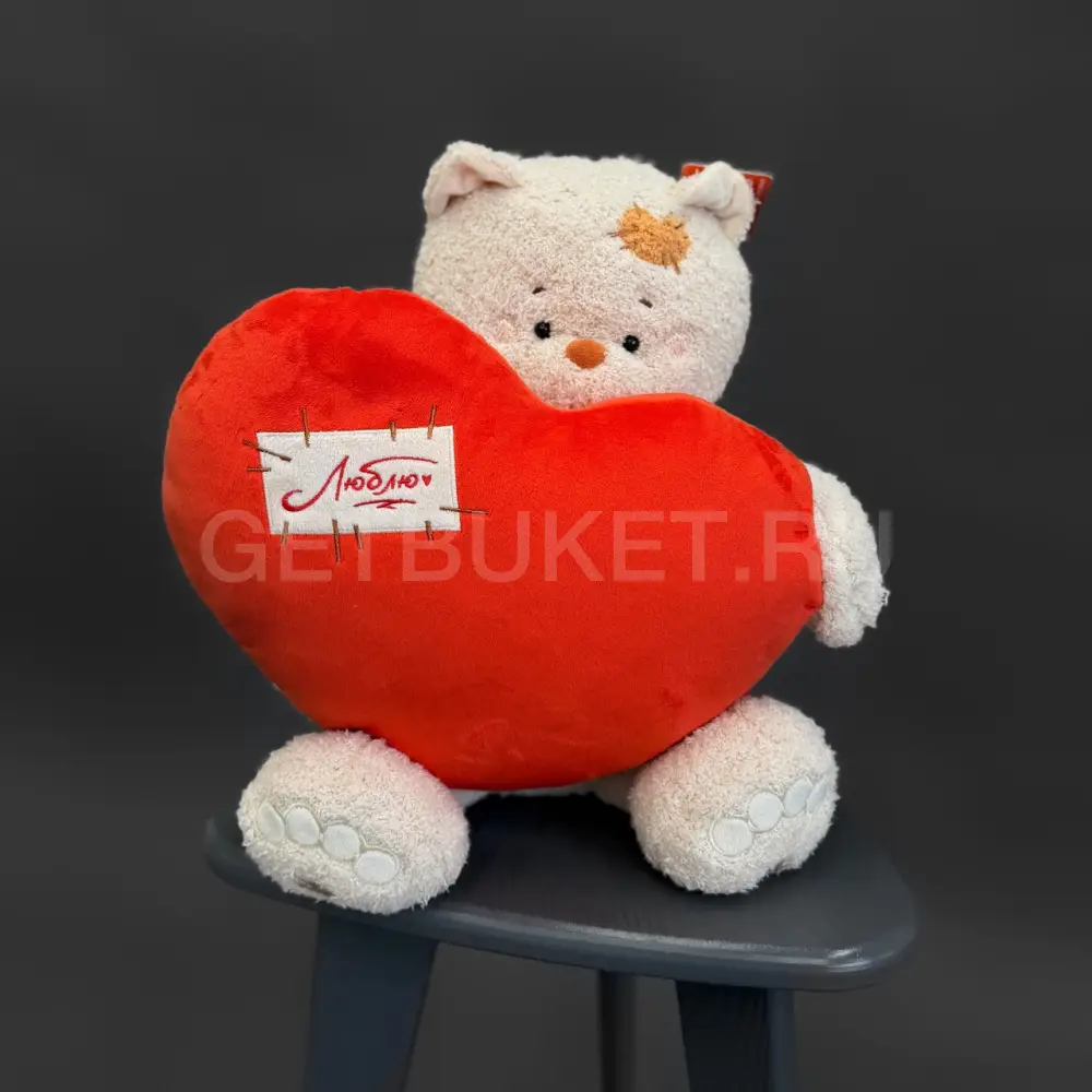 226849 Мягкая игрушка Кошка Мэри в алом платье с сердцем подушкой алой