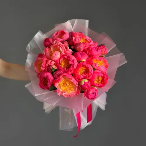 Букет из 25 пионов 