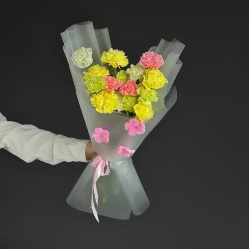 Букет из микса гвоздик